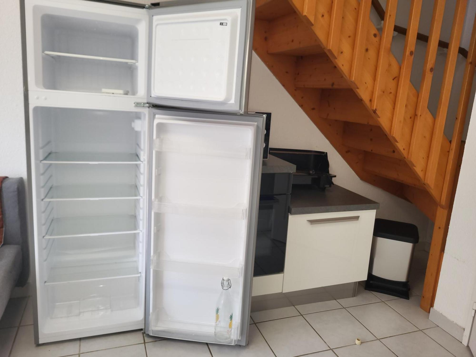 Mazet Climatise Rdj Plages Parking Wifi Gratuit La Londe-les-Maures Exterior photo