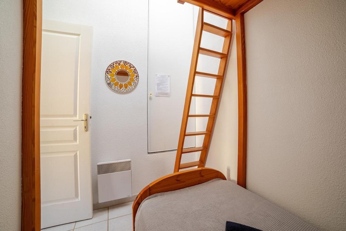 Mazet Climatise Rdj Plages Parking Wifi Gratuit La Londe-les-Maures Exterior photo